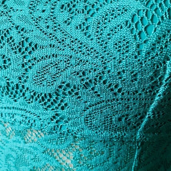 NWT Urban Outfitters Scoop Lace Cami Bralette - Picture 4 of 4